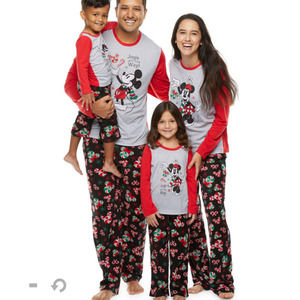 Disney Mickey Family Matching Pajamas  - 2 -PC Woman's XL